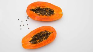 sliced papaya fruit